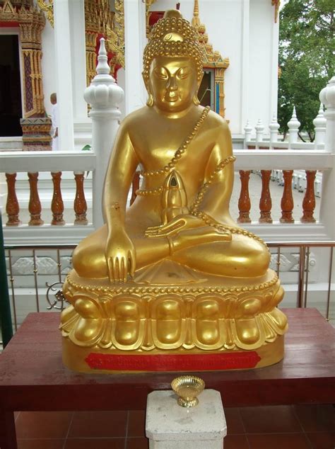 Wayne's Dhamma Blog 水月佛法博客: LP Tim of Wat .
